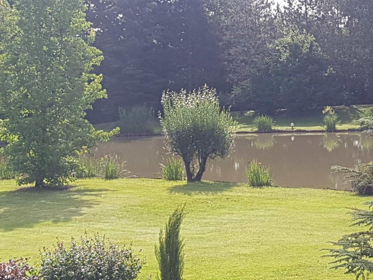 Moulin Du Soustre Bed & Breakfast Cavagnac Bagian luar foto