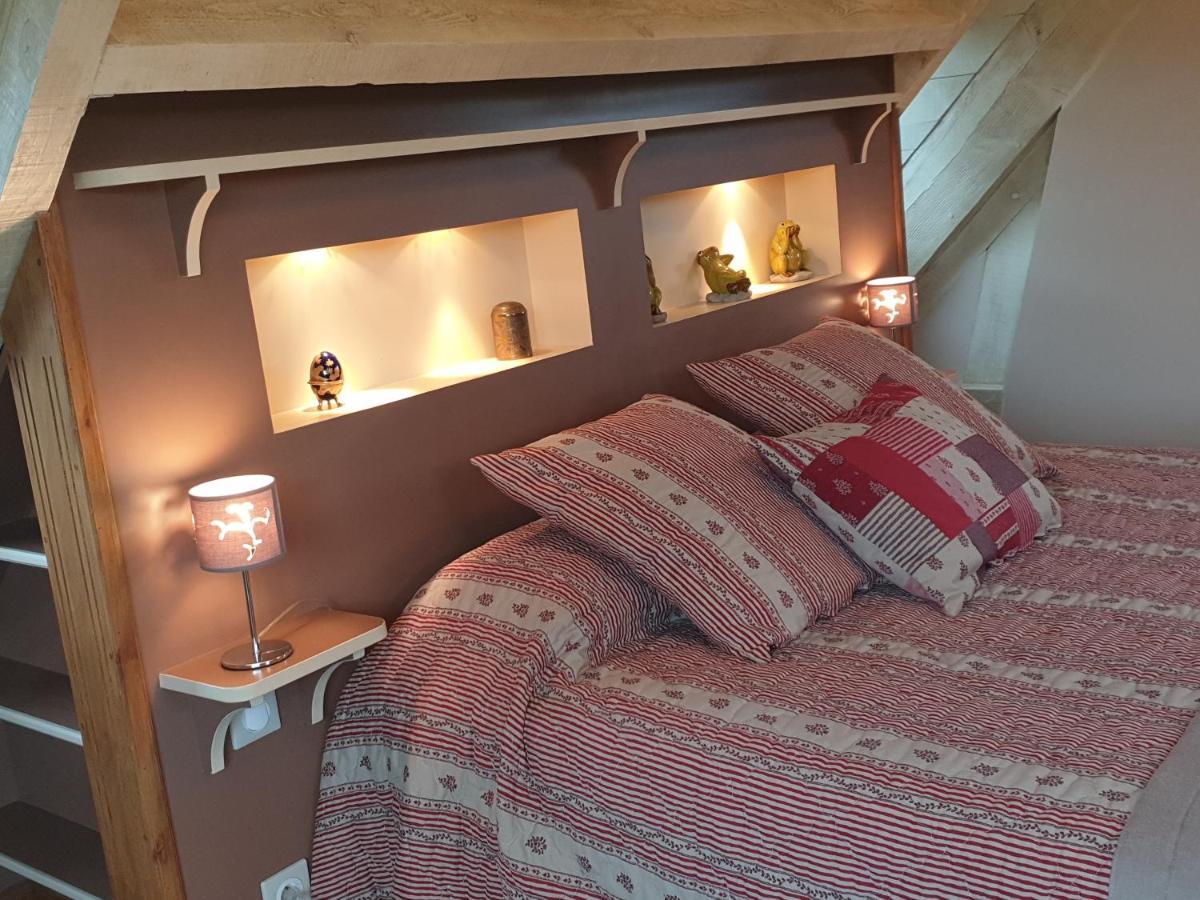 Moulin Du Soustre Bed & Breakfast Cavagnac Bagian luar foto