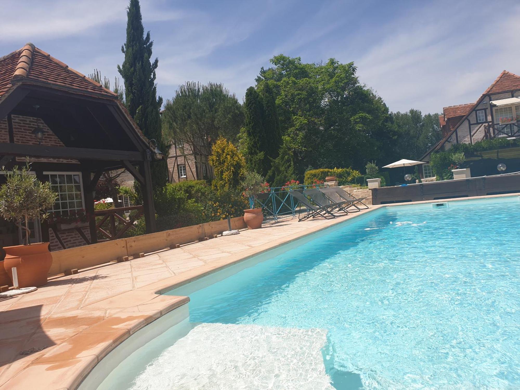 Moulin Du Soustre Bed & Breakfast Cavagnac Bagian luar foto